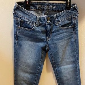 American Eagle Outfitters Capri Jeans